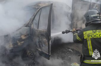 Ночью в Центральном районе Твери сгорел грузовик