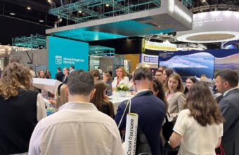 Гостям стенда Тверской области на ПМЭФ-2024 подарили больше 700 эксклюзивных игр