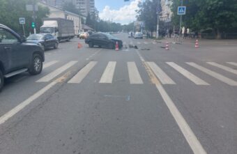 Двух человек госпитализировали в больницу после ДТП в Твери Двух человек госпитализировали в больницу после ДТП в Твери