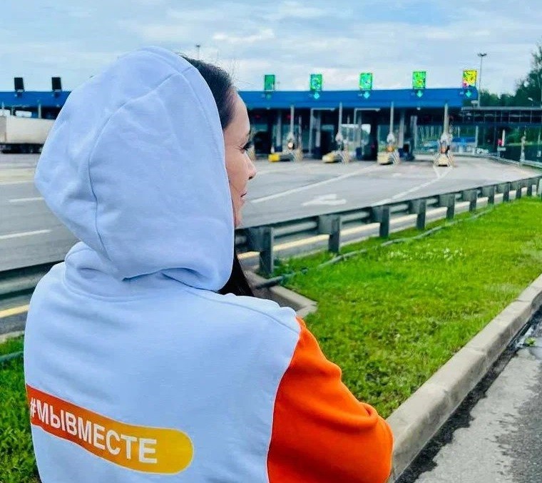 Волонтёры смогут бесплатно перевозить гумгрузы в зону СВО по платным трассам