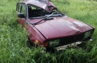 Кювет, дерево, больница: два человека пострадали в ДТП в Тверской области Кювет, дерево, больница: два человека пострадали в ДТП в Тверской области