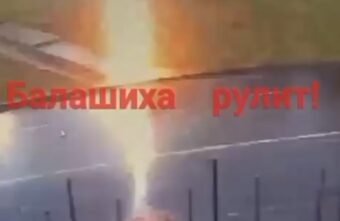 Мужчина погиб в результате попадания молнии: видео с места происшествия Мужчина погиб в результате попадания молнии: видео с места происшествия