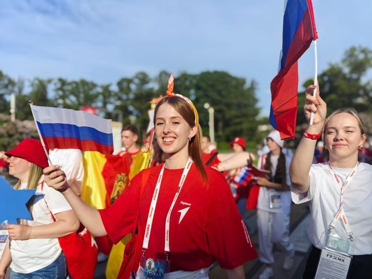 Игорь Руденя поздравил жителей Тверской области с Днём молодёжи