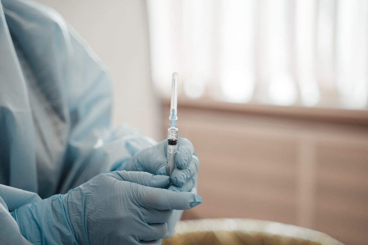 Жителям Тверской области предлагают сыграть чихающего мужчину в фильме