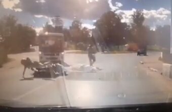 В Тверской области на большой скорости мотоциклист на переходе сбил женщину В Тверской области на большой скорости мотоциклист на переходе сбил женщину