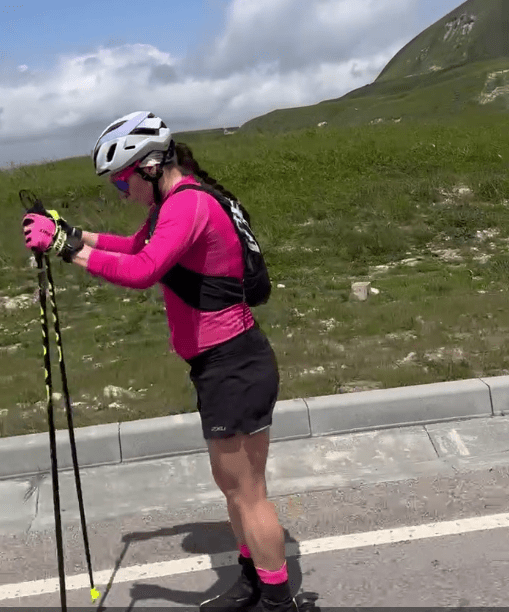 Беременная Наталья Терентьева (Непряева) готовится к предстоящему лыжному сезону