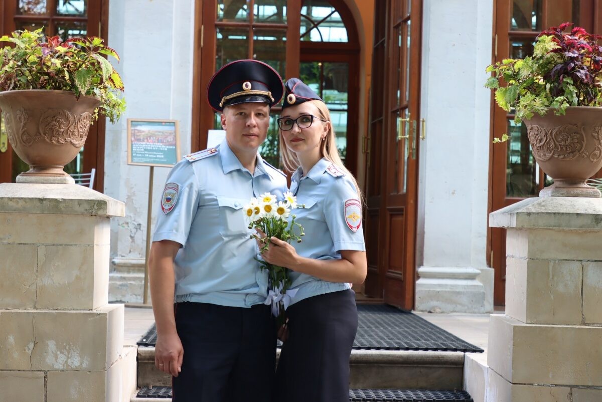 Тверские полицейские рассказали историю создания своей семьи | ТОП Тверь  новости