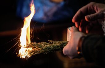 В Твери женщину отправили в колонию за колдовство