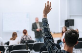 Студентам, чьи родители имеют инвалидность, могут заметно увеличить стипендии Студентам, чьи родители имеют инвалидность, могут заметно увеличить стипендии
