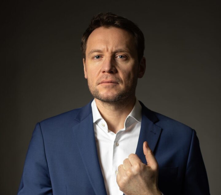 Жителям Тверской области предлагают стать дублерами известных актеров