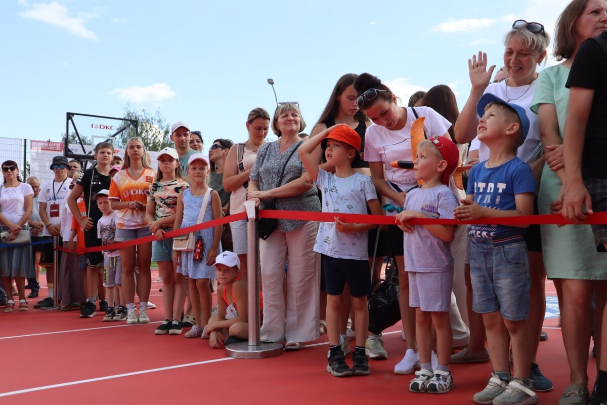 В Ржеве открылся Центр уличного баскетбола