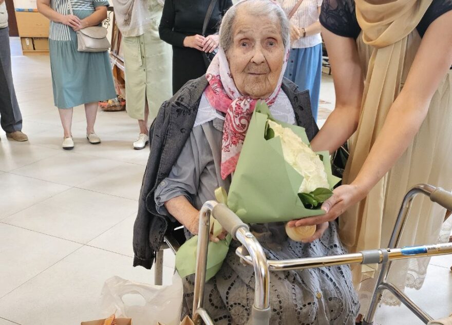 Труженица тыла Надежда Орлова отмечает вековой юбилей