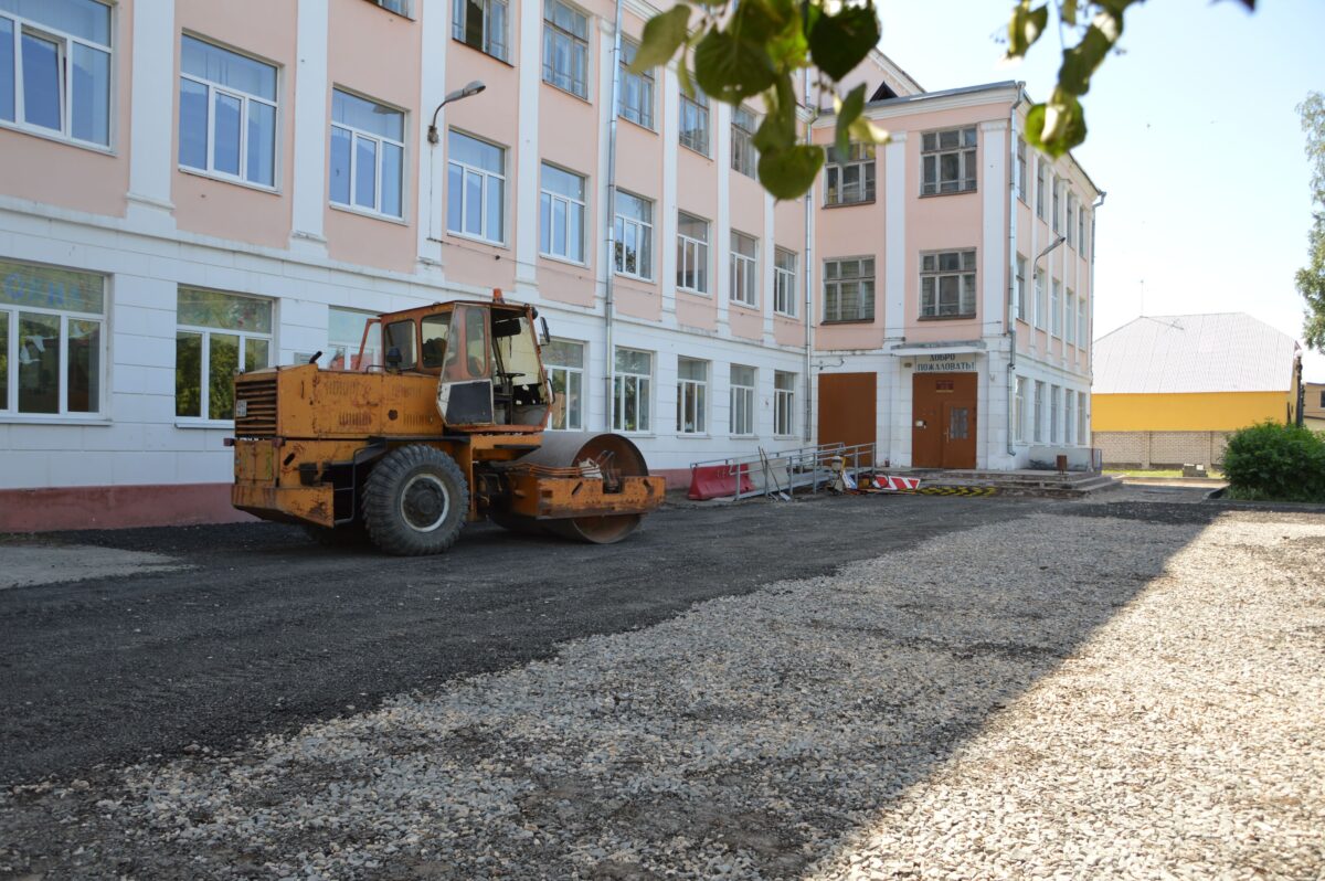 В Твери ремонтируют 52 школы и 72 детских сада  