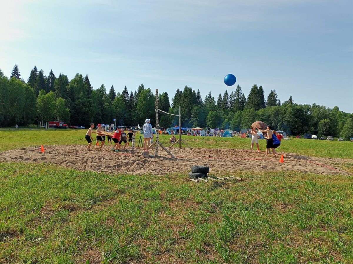 В Тверской области проходит традиционный межрегиональный туристический фестиваль работающей молодежи