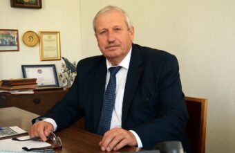 Скончался глава Андреапольского округа Николай Баранник