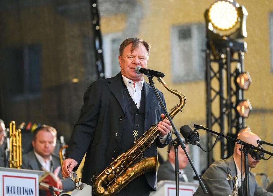 Московский джазовый оркестр Игоря Бутмана выступит в Твери