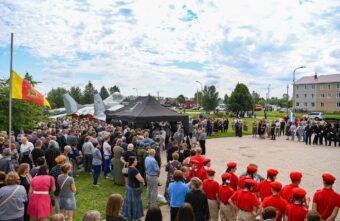 В Тверской области простились с главой Андреапольского округа Николаем Баранником В Тверской области простились с главой Андреапольского округа Николаем Баранником