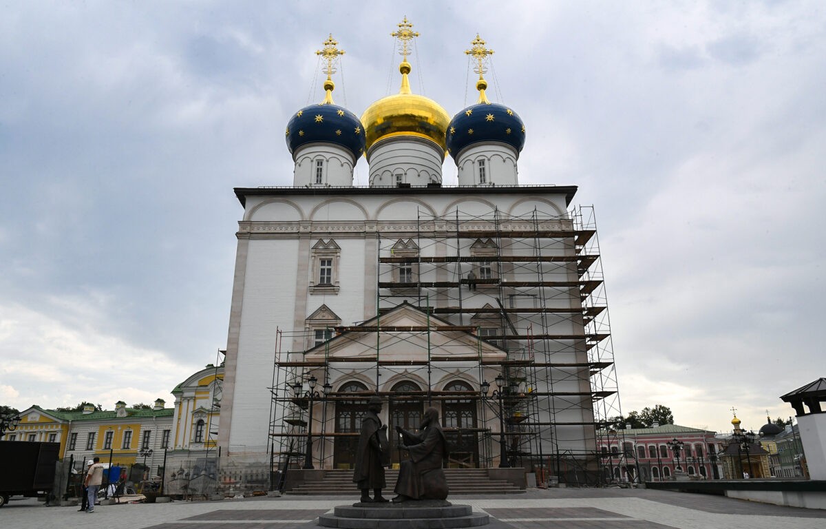 Игорь Руденя проинспектировал ход работ в Спасо-Преображенском соборе