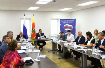 Губернатор Игорь Руденя провёл заседание президиума регионального политсовета партии «Единая Россия»