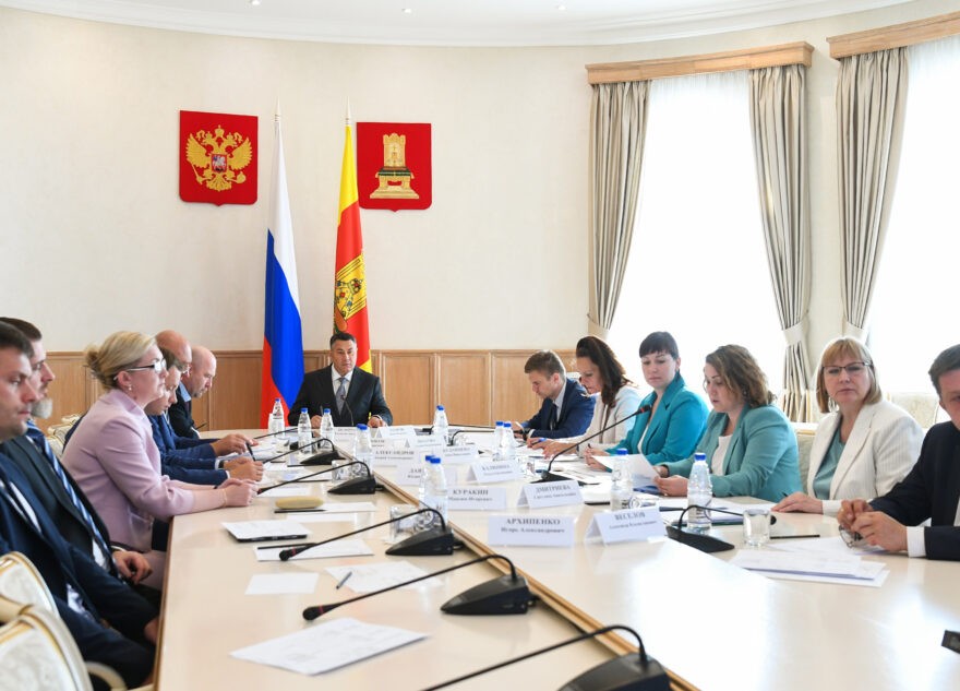 5300 первоклассников Тверской области получат бесплатные наборы школьных принадлежностей 5300 первоклассников Тверской области получат бесплатные наборы школьных принадлежностей