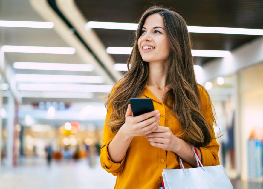 Сим-карты МегаФона появятся в крупнейшей сети гипермаркетов