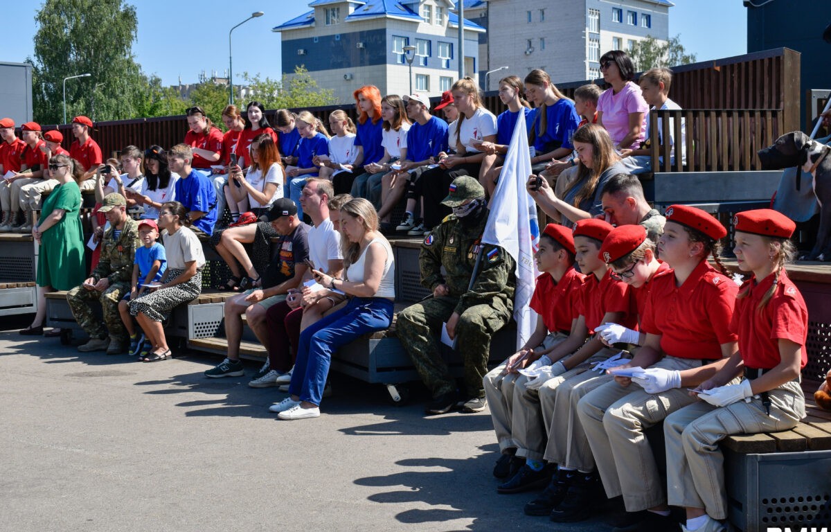 В Твери почтили память детей-жертв войны в Донбассе