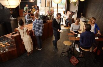 Жителей Тверской области приглашают сняться в кино в гостинице и кафе Жителей Тверской области приглашают сняться в кино в гостинице и кафе