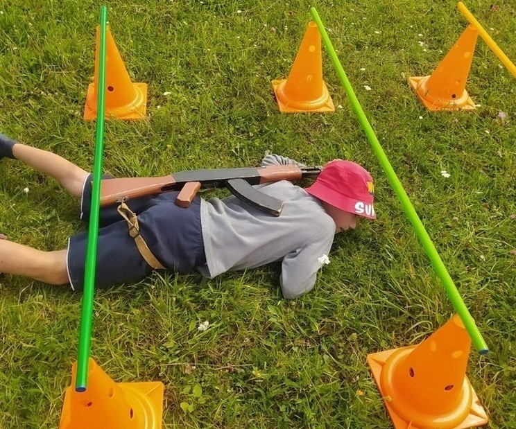 В Андреапольском округе школьники приняли участие в военно-спортивной игре «Зарница»