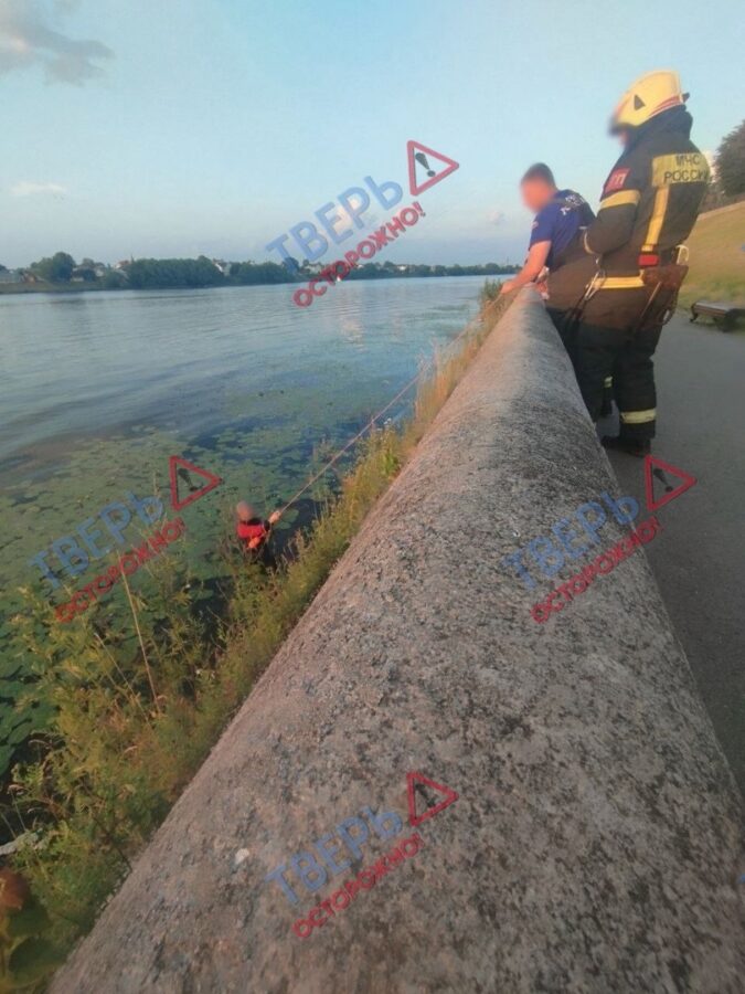 Житель Твери пытался показаться романтиком и чуть не утонул