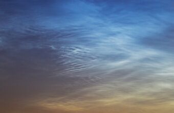 Жители Тверской области в июле увидят очень редкие серебристые облака