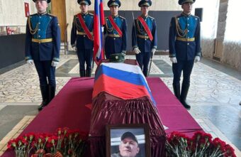 В Тверской области проводили в последний путь Дмитрия Юдина, погибшего на СВО