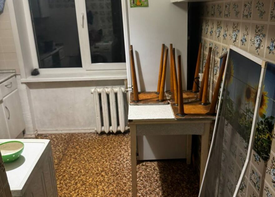 В Твери из окна третьего этажа выпал маленький ребенок В Твери из окна третьего этажа выпал маленький ребенок