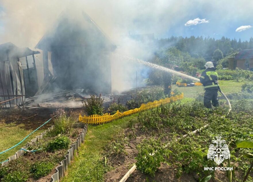 В Тверской области в пожаре сгорела баня