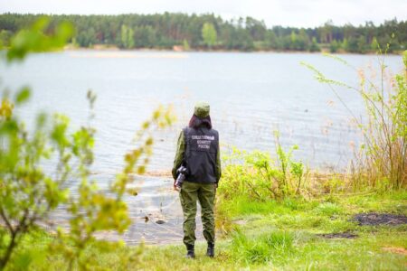 Тело мужчины нашли в акватории Волги в Тверской области