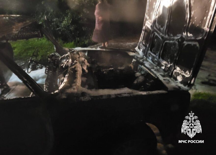 Вечером в Тверской области сгорел ВАЗ