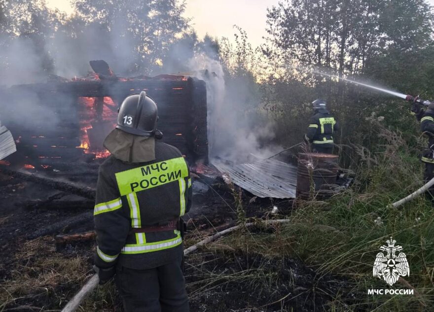 В деревне в Тверской области сгорела баня