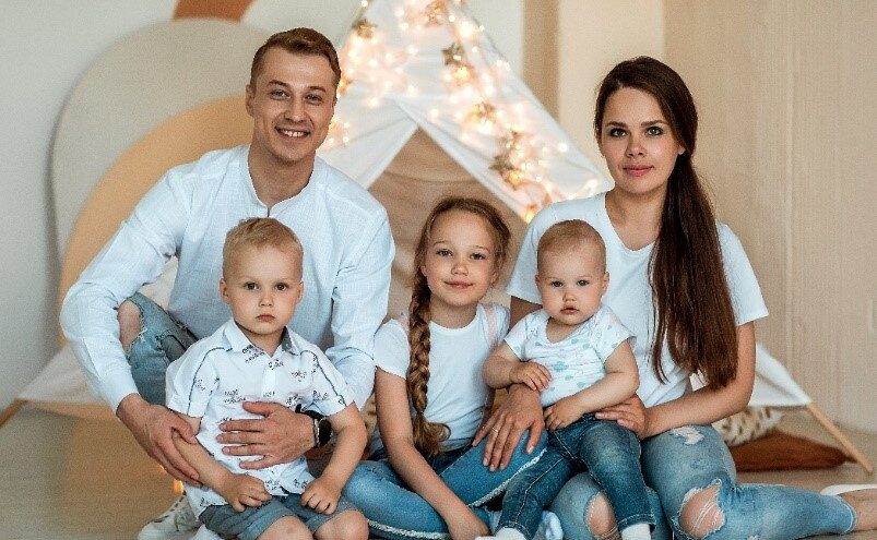 Многодетная семья Бабиновых из Твери вошла в число победителей конкурса «Семья года – 2024»