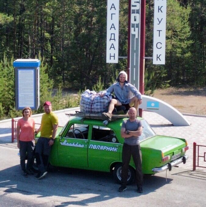 Житель Тверской области доказал, что на старом "Москвиче" можно объехать всю Россию