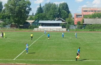 В Вышнем Волочке футболисты сражаются за награды чемпионата Тверской области В Вышнем Волочке футболисты сражаются за награды чемпионата Тверской области