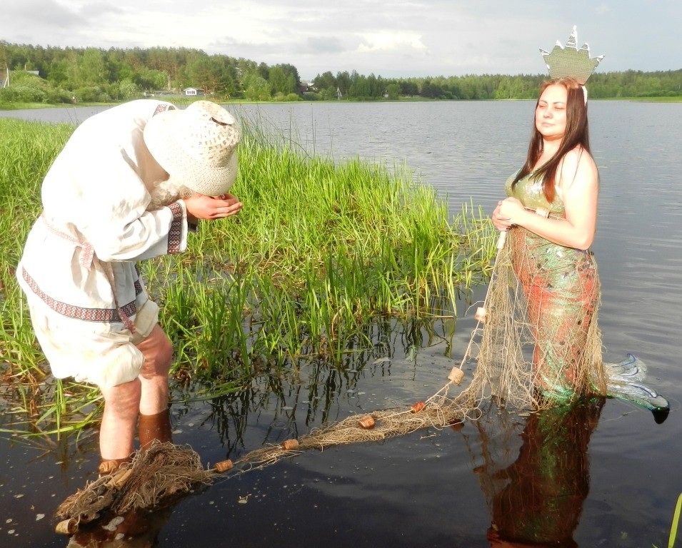 В Андреаполе воссоздали образы героев русских сказок