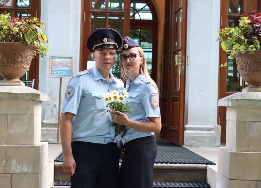Тверские полицейские рассказали историю создания своей семьи