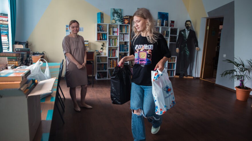 Вторая жизнь книги: РИА Верхневолжье обновляет ассортимент сельских библиотек