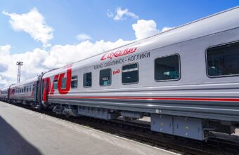 Тверской вагоностроительный завод отправил очередную партию пассажирских вагонов на Сахалин