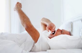 Врач рассказала, почему громкий будильник крайне опасен для здоровья Врач рассказала, почему громкий будильник крайне опасен для здоровья