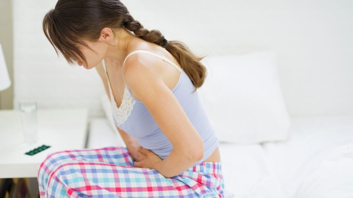 Эксперты выяснили, когда вздутие живота указывает на рак