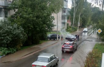 В Твери второй день подряд в одном и том же месте случаются аварии В Твери второй день подряд в одном и том же месте случаются аварии