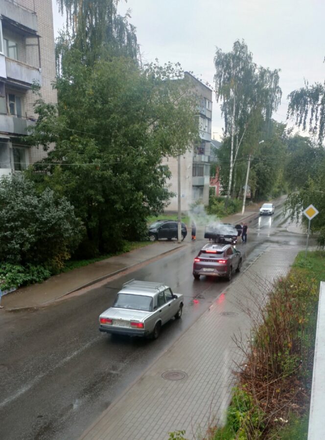 В Твери второй день подряд в одном и том же месте случаются аварии