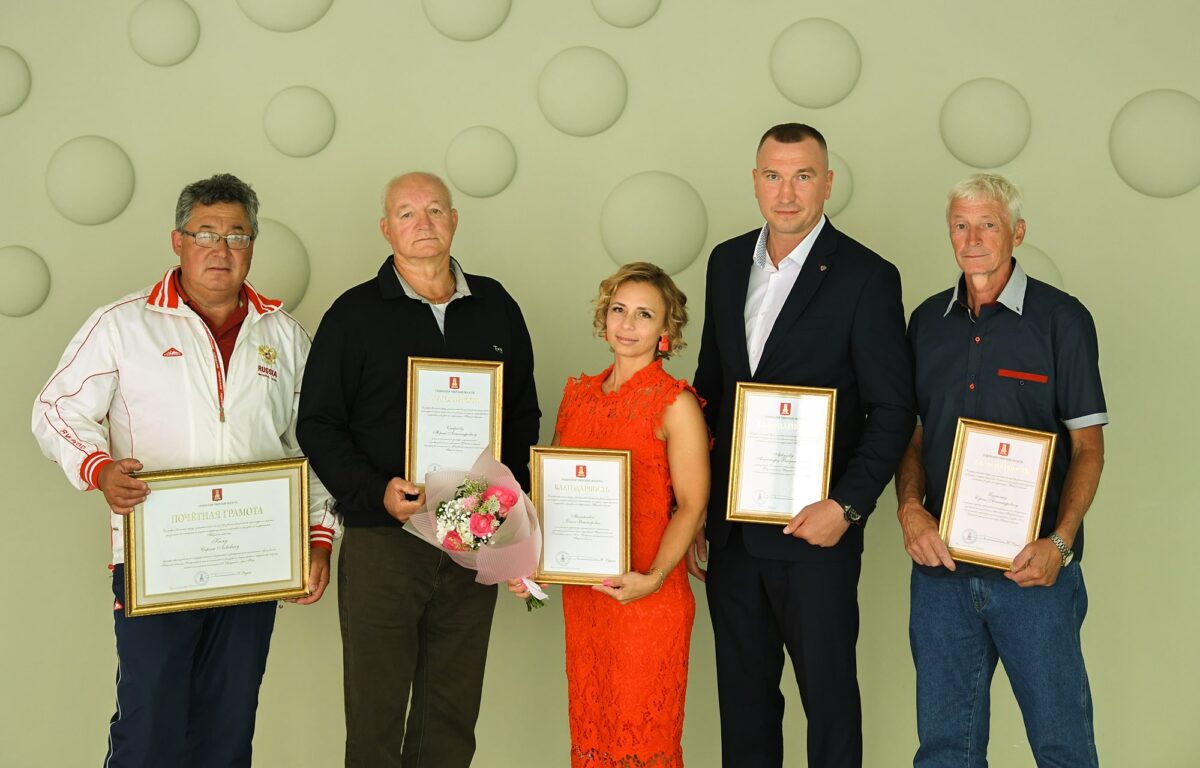 Награды губернатора Тверской области вручили лучшим представителям сферы спорта