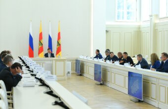 Губернатор Игорь Руденя провел заседание антитеррористической комиссии в Тверской области Губернатор Игорь Руденя провел заседание антитеррористической комиссии в Тверской области