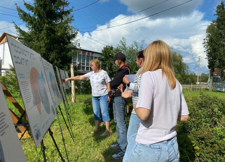 В Торопце открылась уличная выставка
